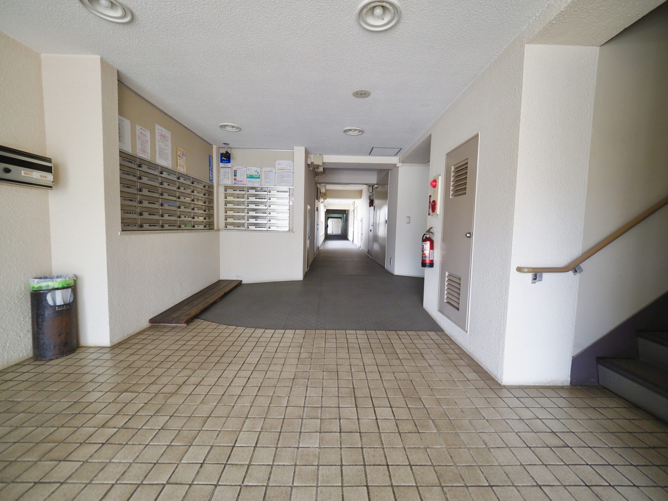 ワコー徳丸マンション エントランス