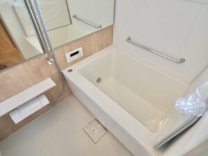 メゾンゴールド606号室