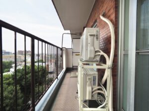 シャンボール志村坂上1002号室