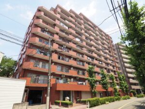 シャンボール志村坂上