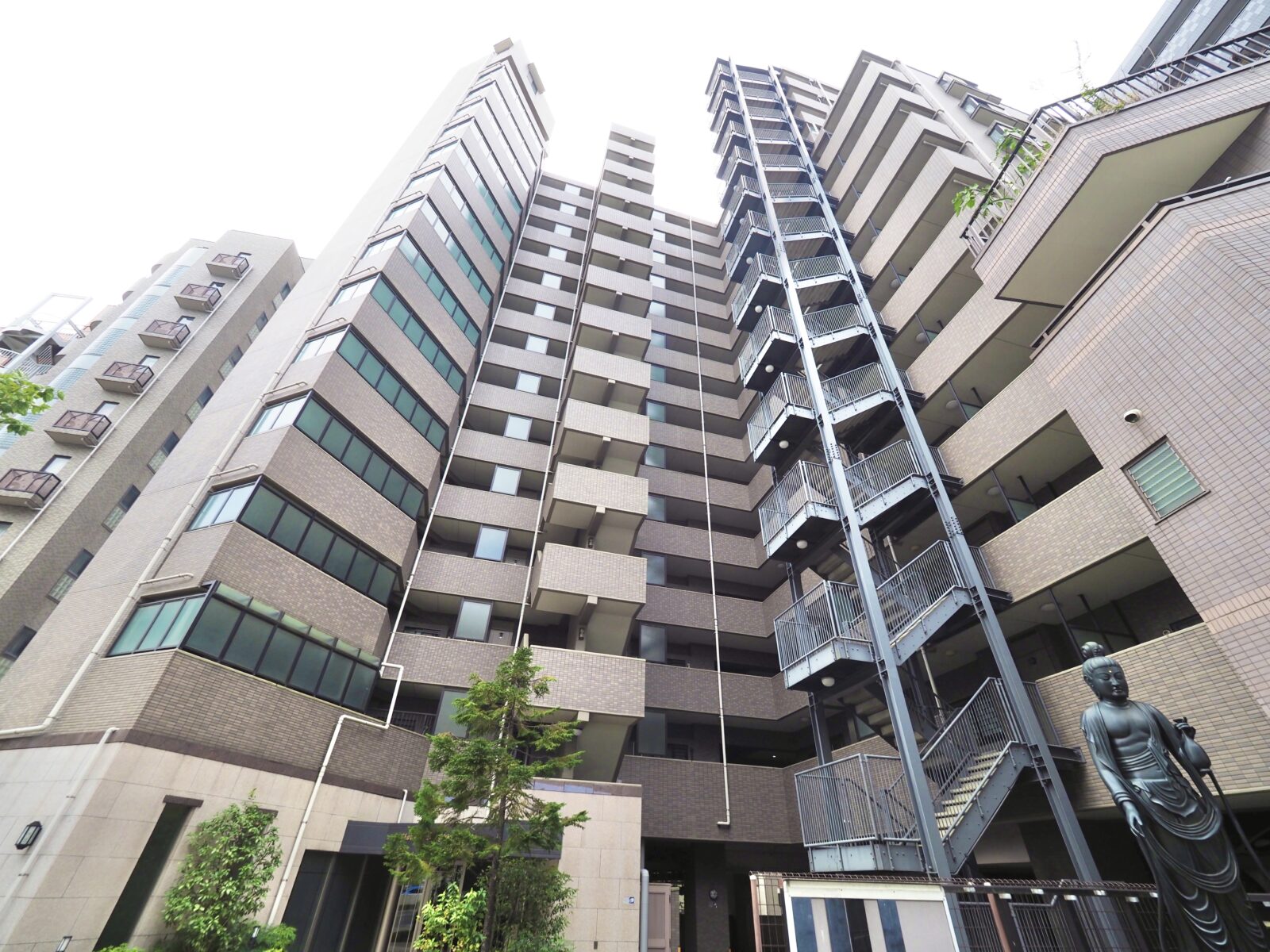 ライオンズプラザ新板橋｜北区滝野川・新板橋駅の中古マンション