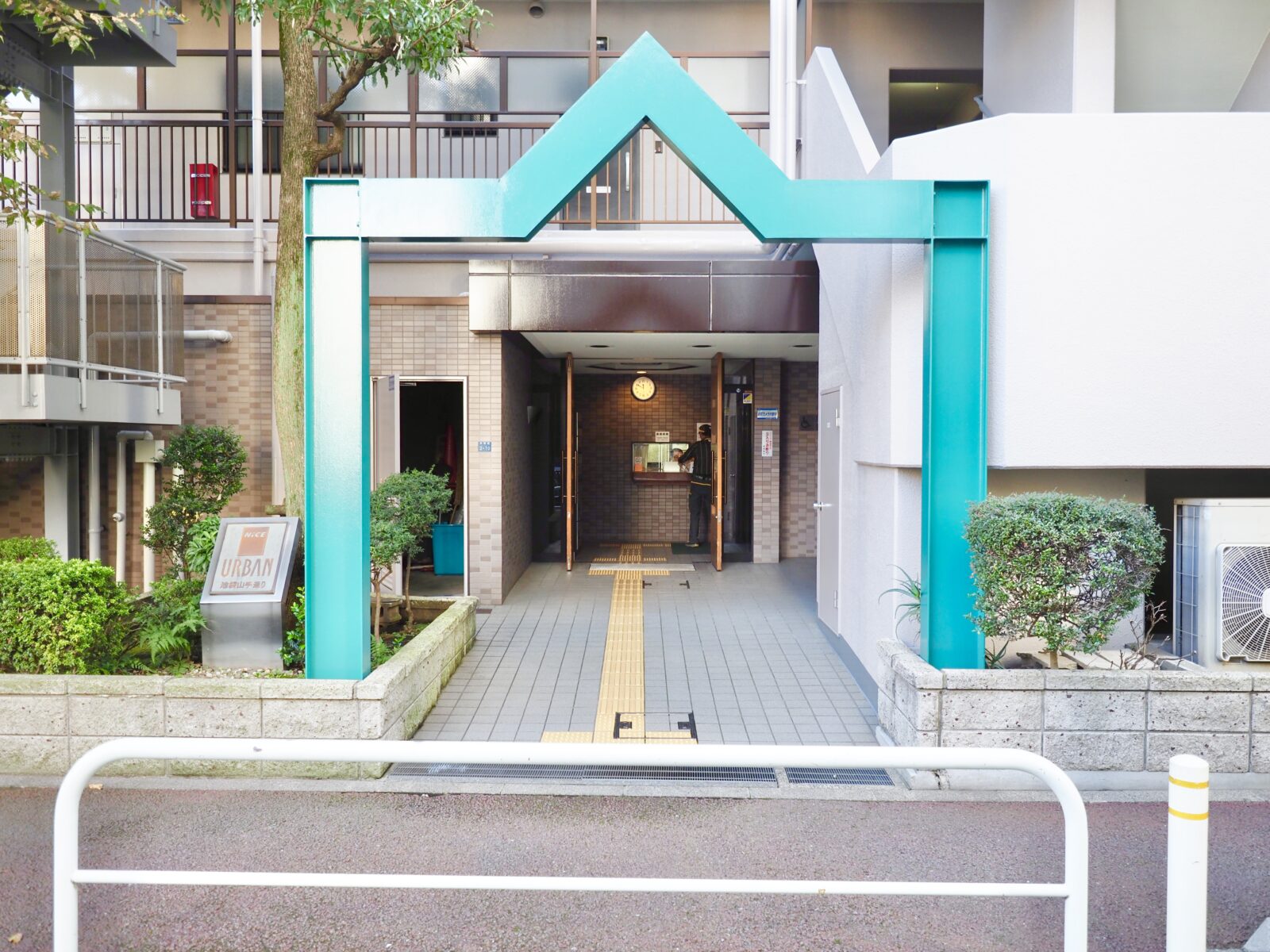 ナイスアーバン池袋山手通り301号室